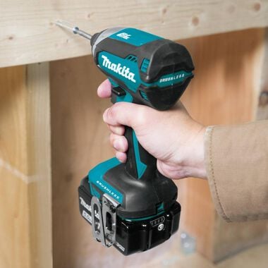 Makita 18V LXT Lithium-Ion Brushless Cordless Impact Driver Kit (5.0Ah), large image number 6