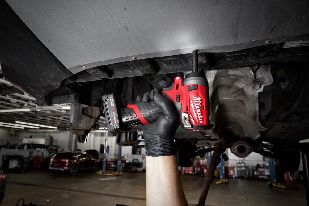 Milwaukee m12 fuel shop stubby impact wrench
