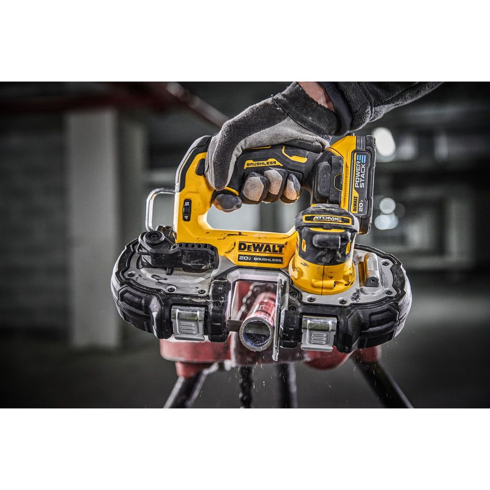 DEWALT ATOMIC 20V MAX Compact Bandsaw 1 3/4in with POWERSTACK Battery Kit, large image number 10