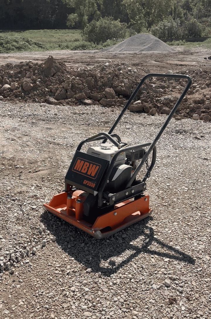MBW GP3550 Plate Compactor 226lb with Honda GX160 Engine, large image number 2