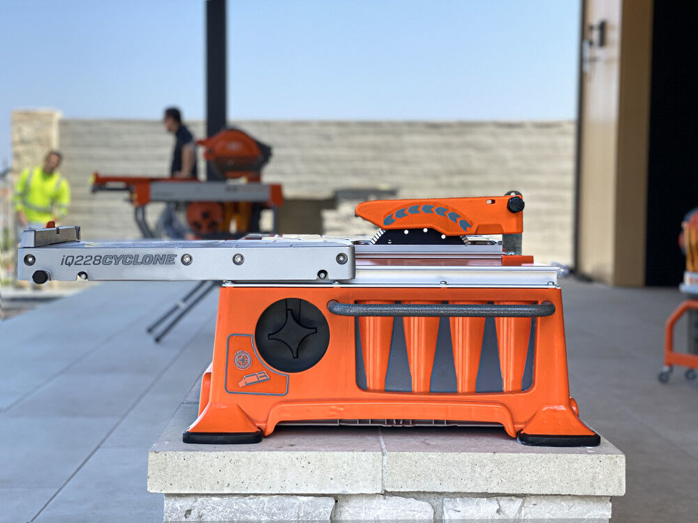 iQ Power Tools 7 in Dry Cut Bench/Tabletop Tile Saw with Integrated Dust Control and New TRUCUT