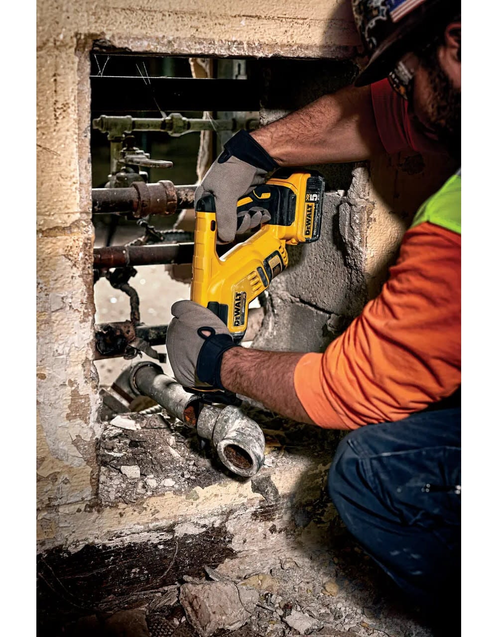 DEWALT 20V MAX XR Reciprocating Saw with 4Ah Battery, large image number 13
