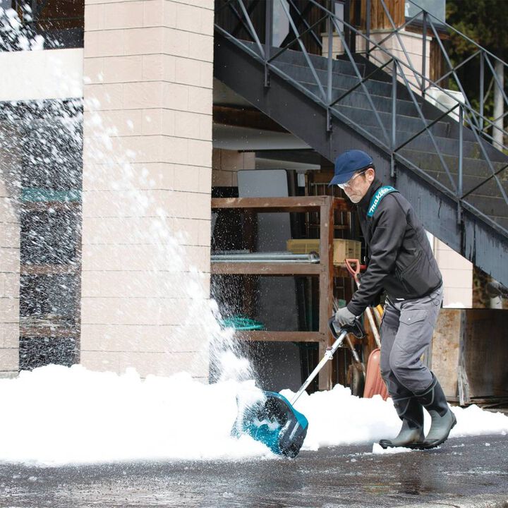 Makita 12 Inch Snow Shovel Attachment, large image number 9