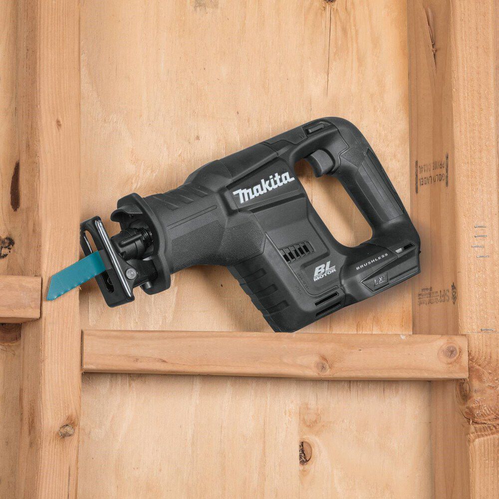 Makita 18V LXT Sub Compact Reciprocating Saw (Bare Tool), large image number 3
