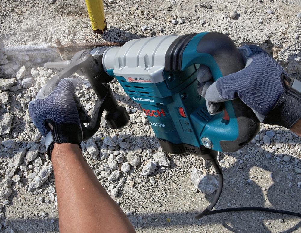 Bosch 13 outlet amp hammer drill
