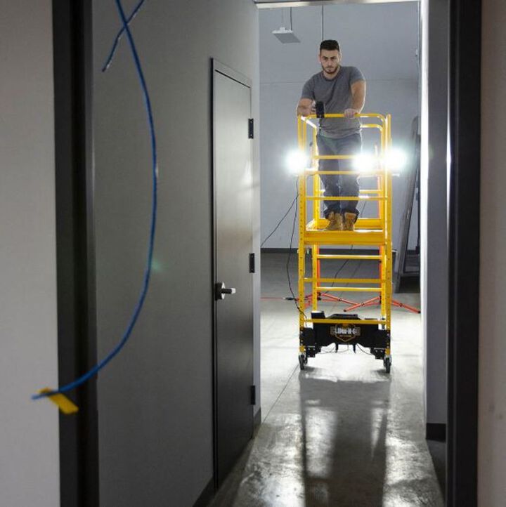 Metaltech Climb-N-Go Motorized System for Baker Type Scaffolds, large image number 5