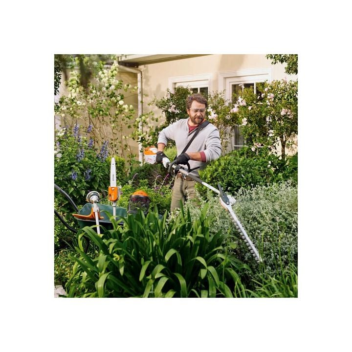Stihl KMA 80 R Multi-Task KombiSystem with FS-KM Kit & BG KM Blower Bundle, large image number 7