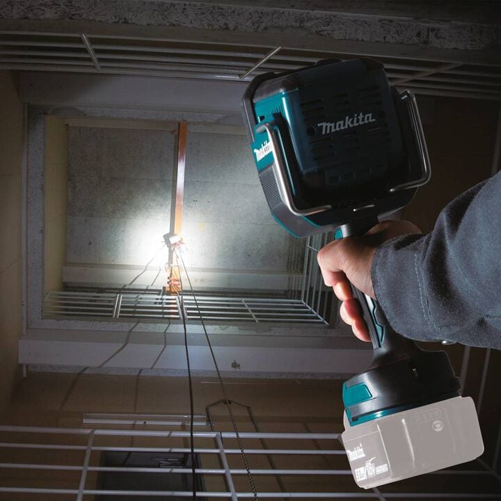 Makita 18V LXT LED Flashlight / Spotlight (Bare Tool), large image number 1