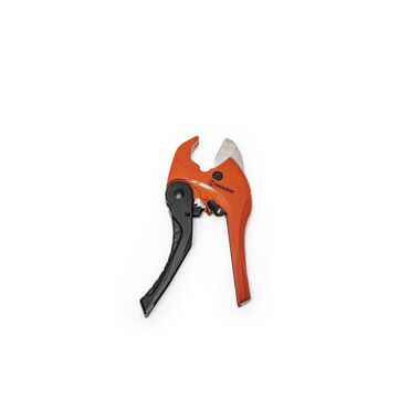 Crescent Ratcheting PVC Pipe Cutter 1 1/8in