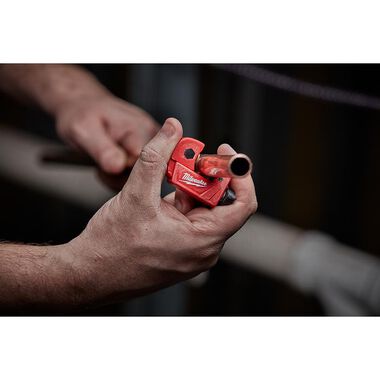 Milwaukee 1 In. Mini Copper Tubing Cutter, large image number 8