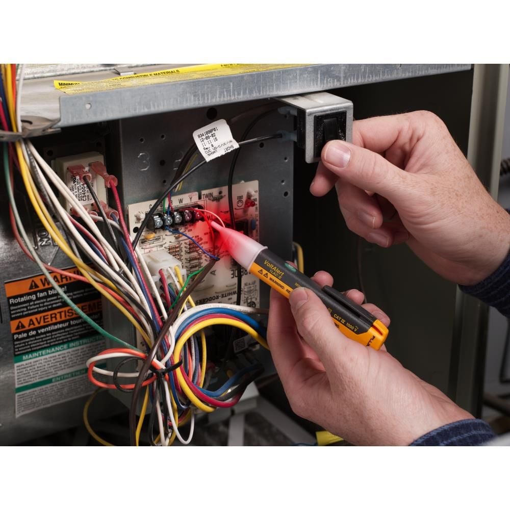 Fluke 20 to 90 VAC Low Voltage Detector, large image number 1