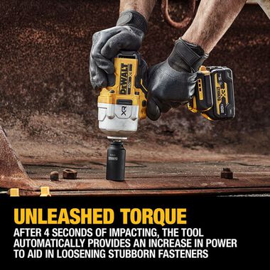 DEWALT 20V MAX 1/2 XR HIGH TORQUE Impact Wrench Kit, large image number 4