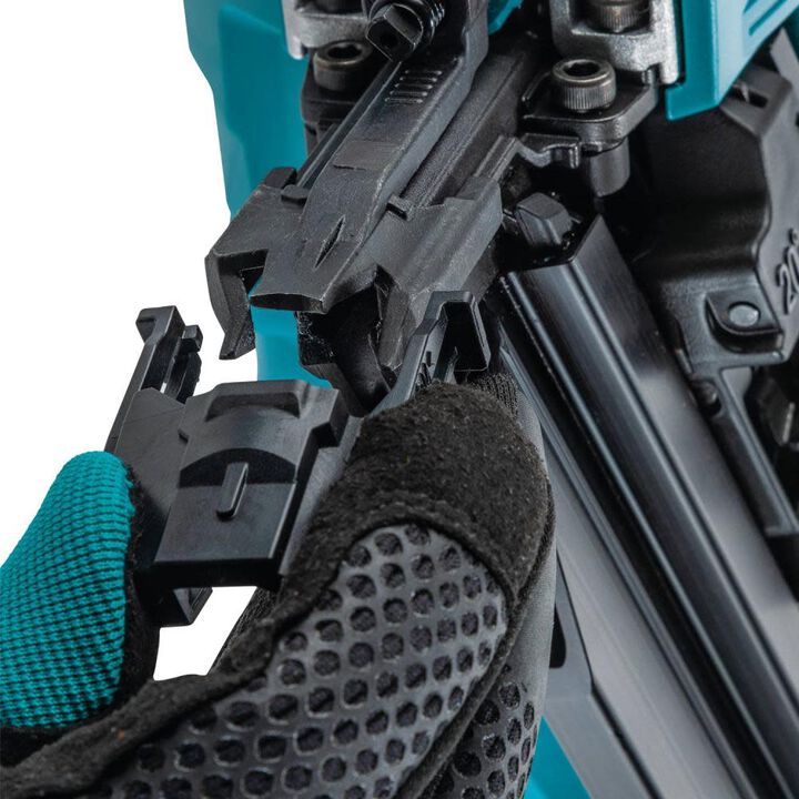 Makita 18V LXT Lithium-Ion Cordless 30 Clipped Head 3-1/2 Inch Framing Nailer (Tool Only) & 5.0 Lithium-Ion Battery and Charger Starter Pack Bundle, large image number 14