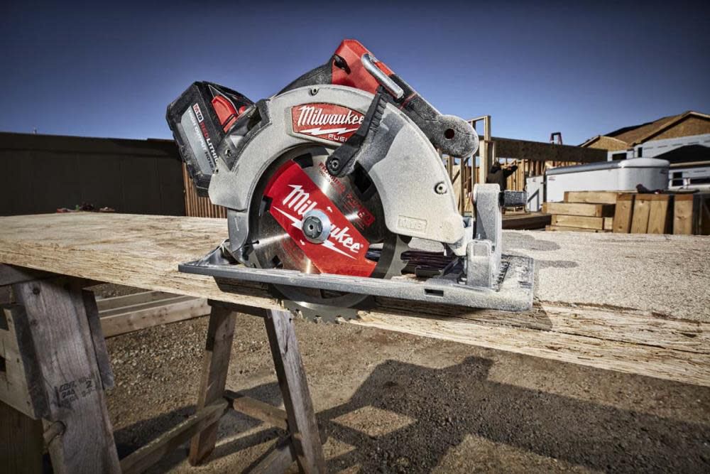 Milwaukee power hotsell saw