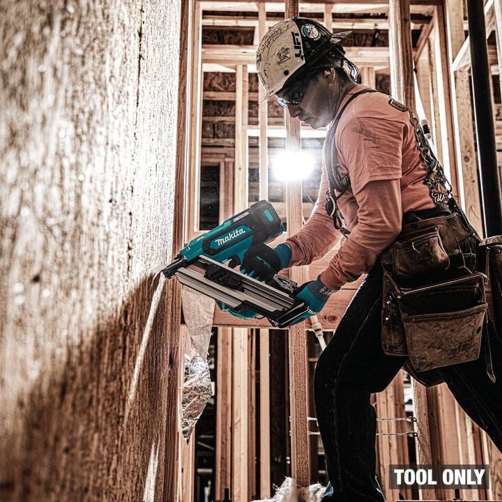 Makita 40V Max XGT Brushless Cordless 30 Degree Clipped Head 3-1/2 Inch Framing Nailer (Bare Tool) & Proud-Setting Nose Adapter Bundle, large image number 15
