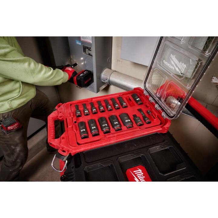 Milwaukee Promotional SHOCKWAVE Impact Duty Socket 3/8 Dr 17PC SAE PACKOUT Set, large image number 11