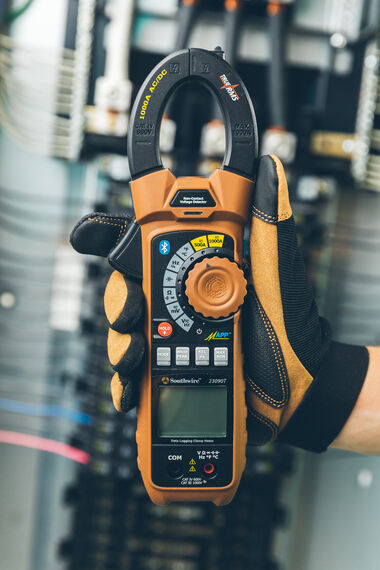 Southwire MaintenancePRO Smart Clamp Meter with MApp Mobile App, large image number 1