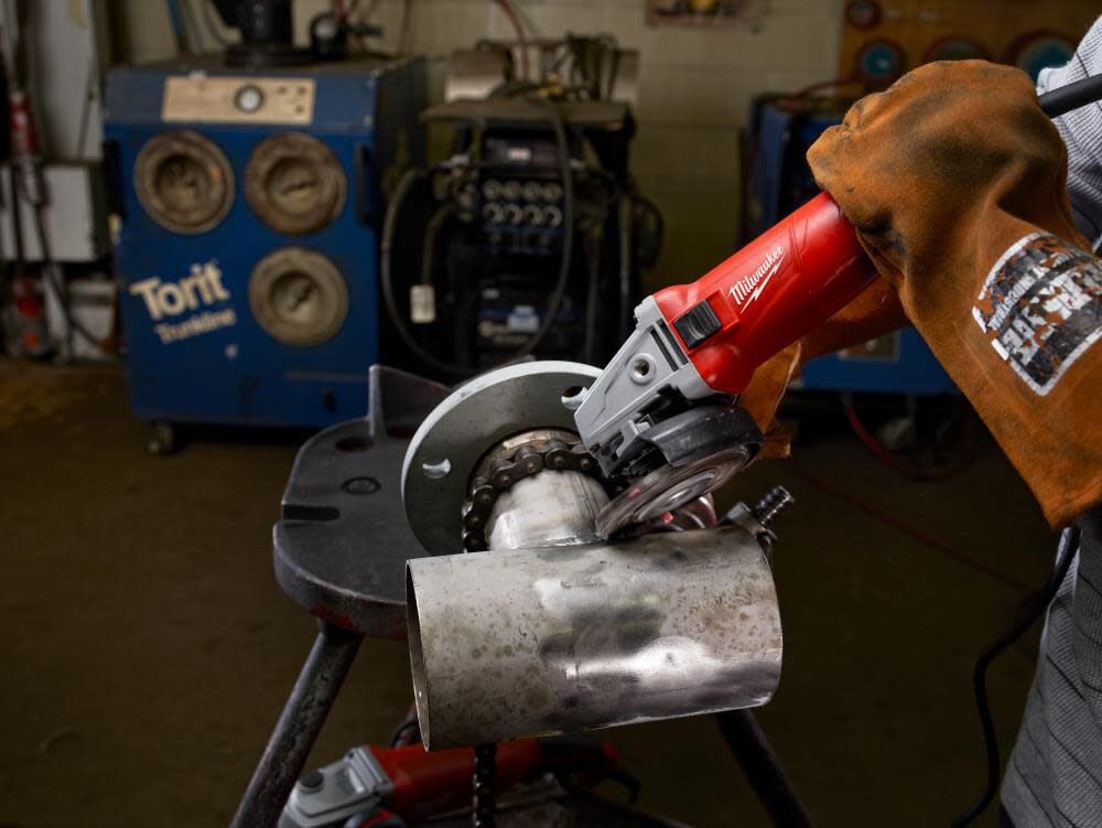 Milwaukee 11 Amp 4 1 2 In Small Angle Grinder Slide Lock On 6146 33 Simolary simolary.com 10