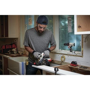 Porter Cable 20-volt 6-1/2-in Cordless Circular Saw (Bare Tool), large image number 4