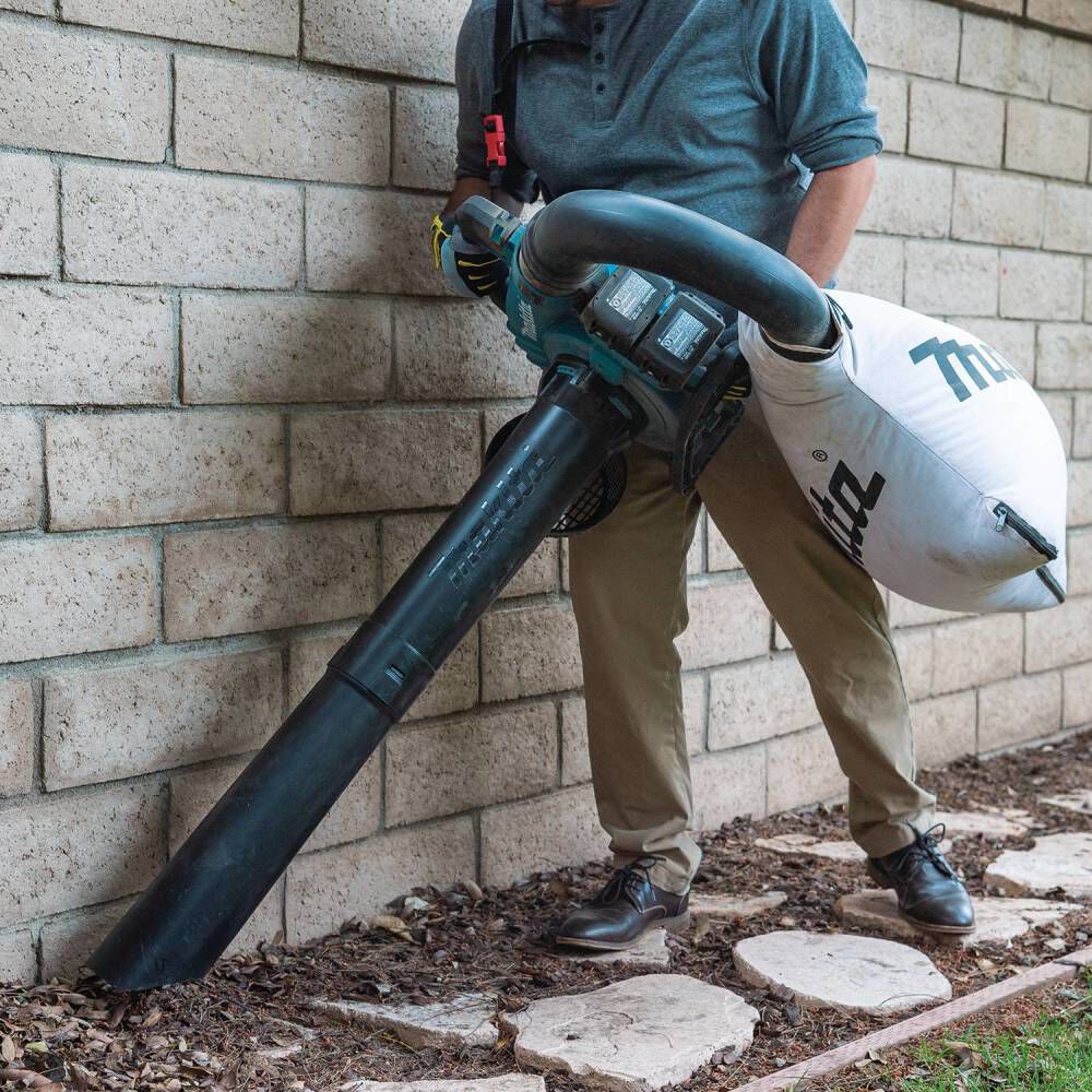 Makita 18V X2 (36V) LXT Lithium-Ion Brushless Cordless Blower Kit with Vacuum Attachment Kit (5.0Ah), large image number 4