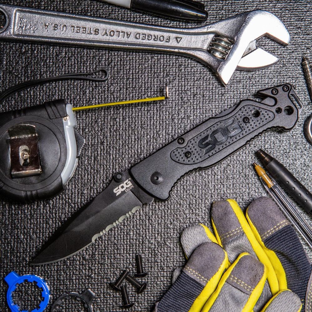 SOG Escape Tactical Folding Knife, large image number 3