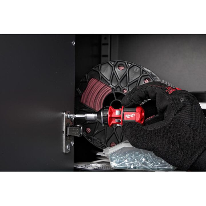 Milwaukee 8-in-1 Compact Ratcheting Multi-Bit Driver, large image number 3