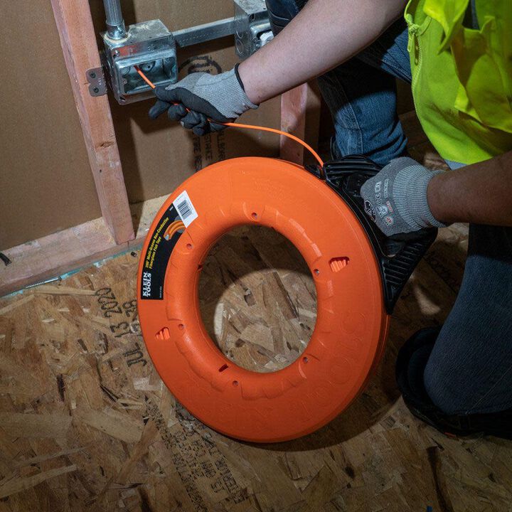 Klein Tools Grooved Fiberglass Fish Tape 200 Ft, large image number 2