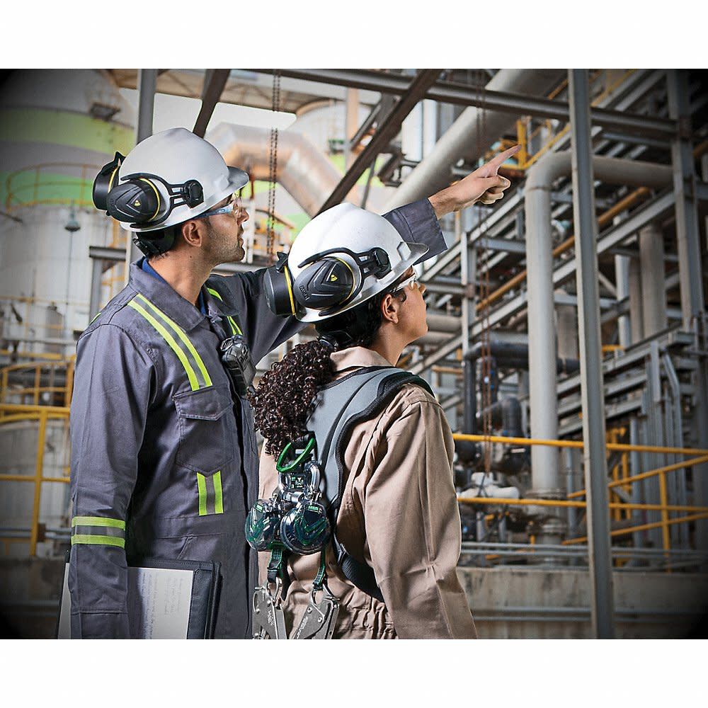 MSA Safety Works V-FLEX 400 Lbs Quick Connect Safety Harness, large image number 7