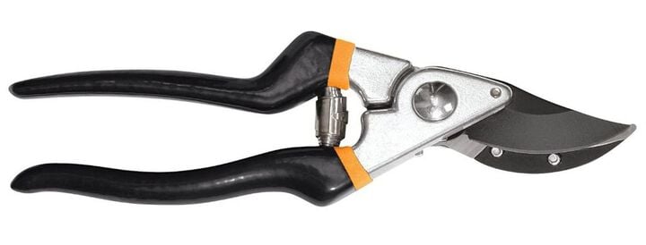 Fiskars Medium Bypass Pruner with Non Slip Ergonomic Handle