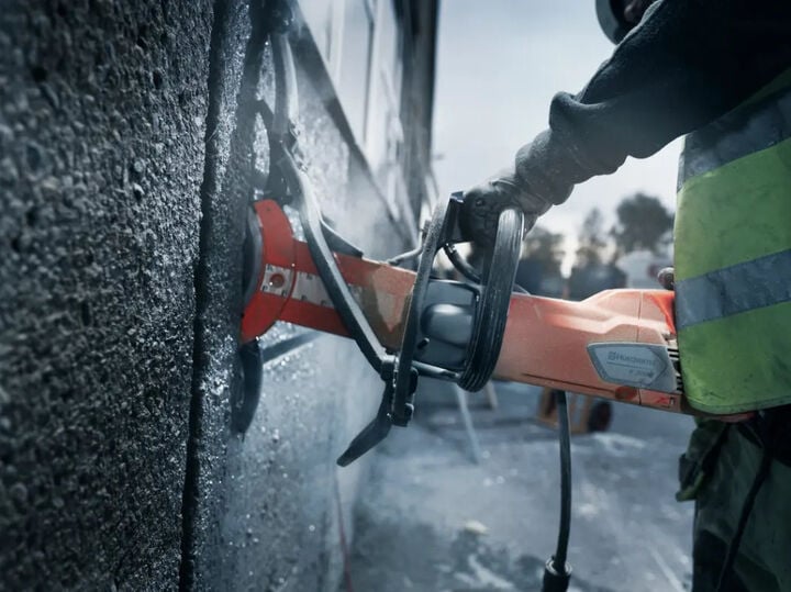 Husqvarna Construction K4000 Electric Cut-N-Brake 2.4 HP 16 Inch Power Cutter Body Only, large image number 5