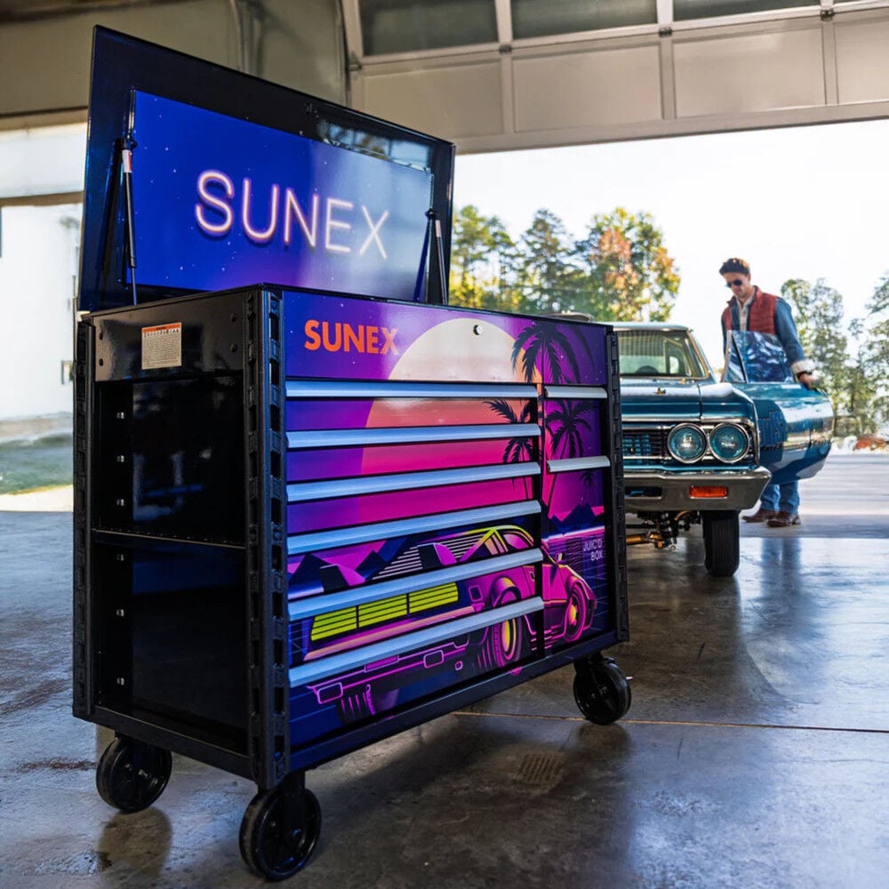 Sunex JUIC'D BOX 50 Inch 7 Drawer Powered Rolling Tool Cart with RETRO Design, large image number 10