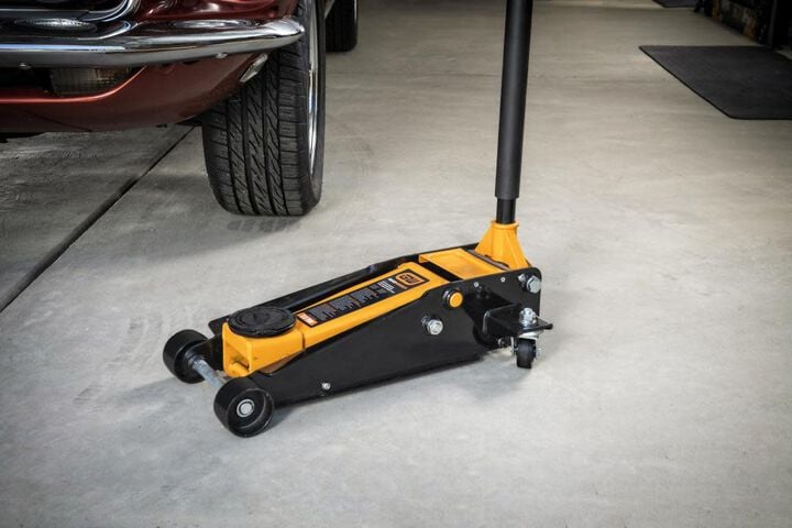 GEARWRENCH 3 Ton Heavy-Duty Floor Jack, large image number 7