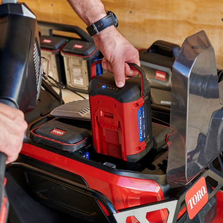 Toro TurfMaster Revolution 30in 60V Max Electric Mower with 10Ah Battery 3pk & Charger Kit, large image number 4