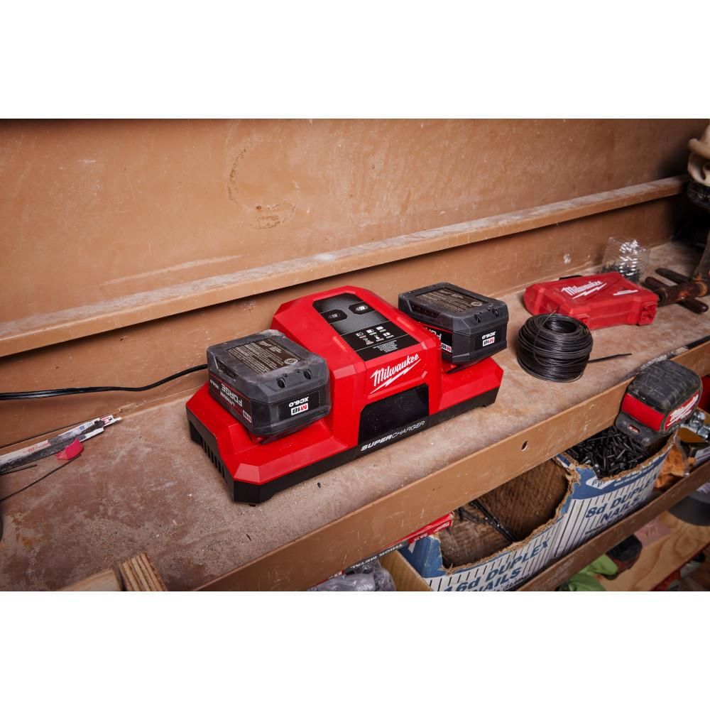 Milwaukee M18 Dual Bay Simultaneous Super Charger, large image number 9