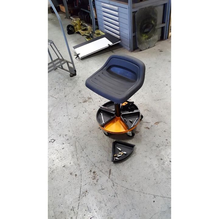 GEARWRENCH Promotional Mechanics Seat Adjustable Height Swivel 18 to 22 Inch, large image number 3