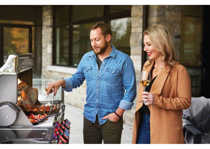 Napoleon Prestige PRO 500 Natural Gas Grill with Smart Technology, large image number 5