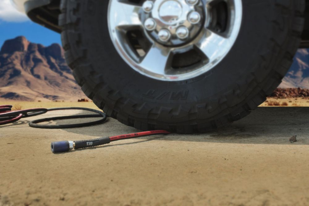 BluBird 1/2 Inch x 15 Ft. Dino-Hide Rubber Air Hose Assembly, large image number 2