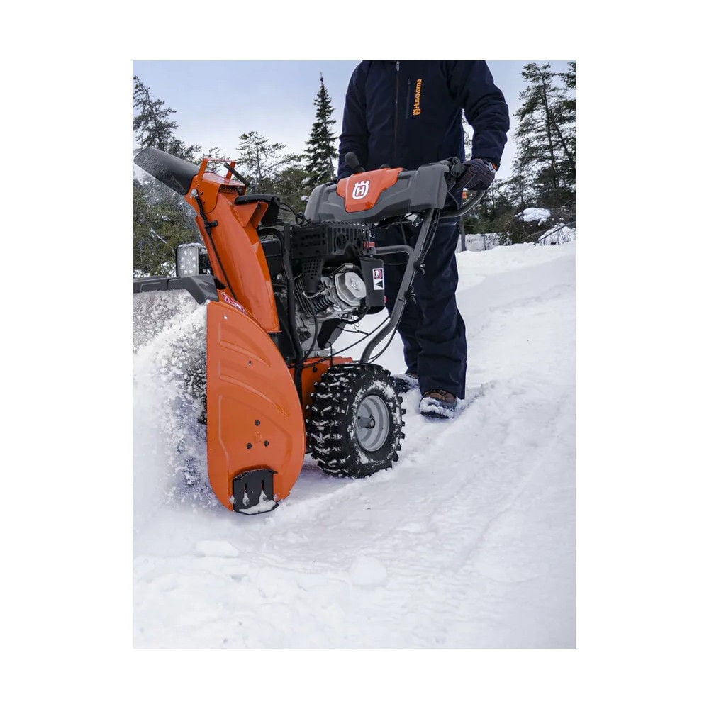 Husqvarna ST 324 Residential Snow Blower 24in 254cc, large image number 8