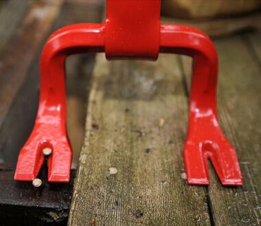 Angel Guard Products The Deck Demon Pry Bar