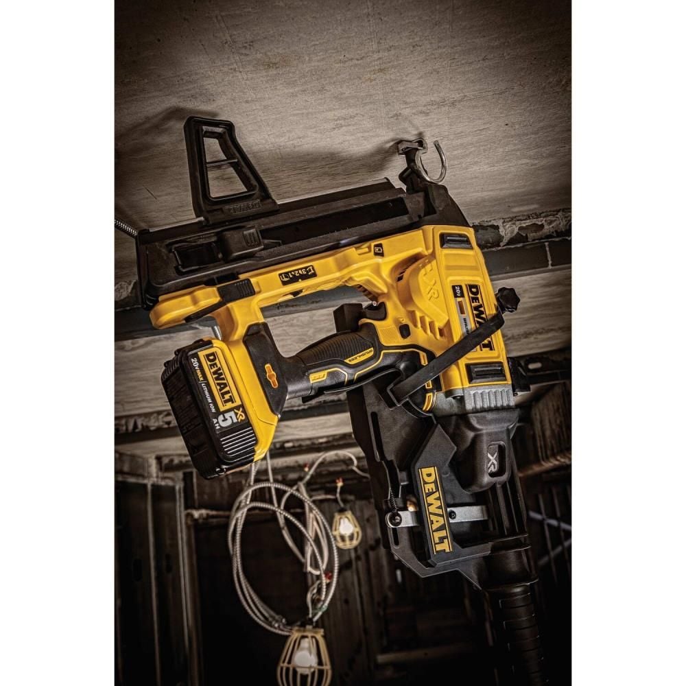DEWALT 20V MAX Cordless Concrete Nailer Kit, large image number 11