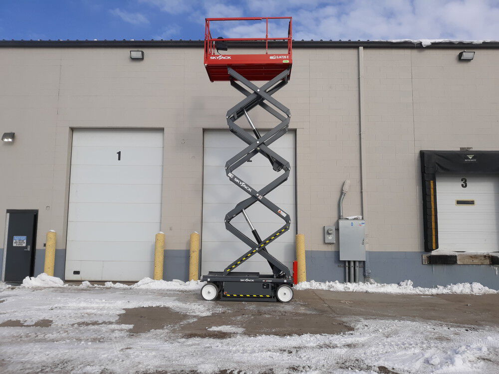 Skyjack 26 Ft. E-Drive Electric Slab Scissor Lift SJ4726 E