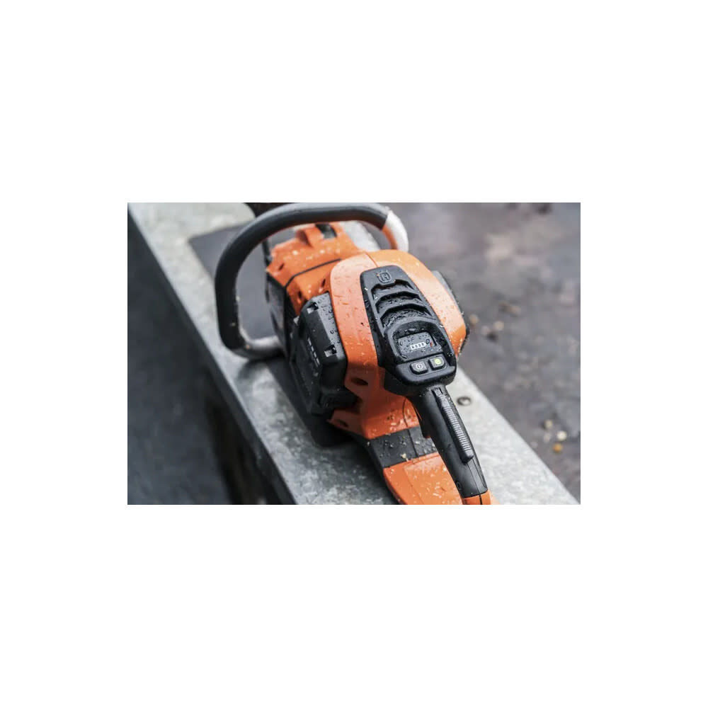Husqvarna 540i XP 36V Chainsaw Bare Tool Battery Powered 16inch