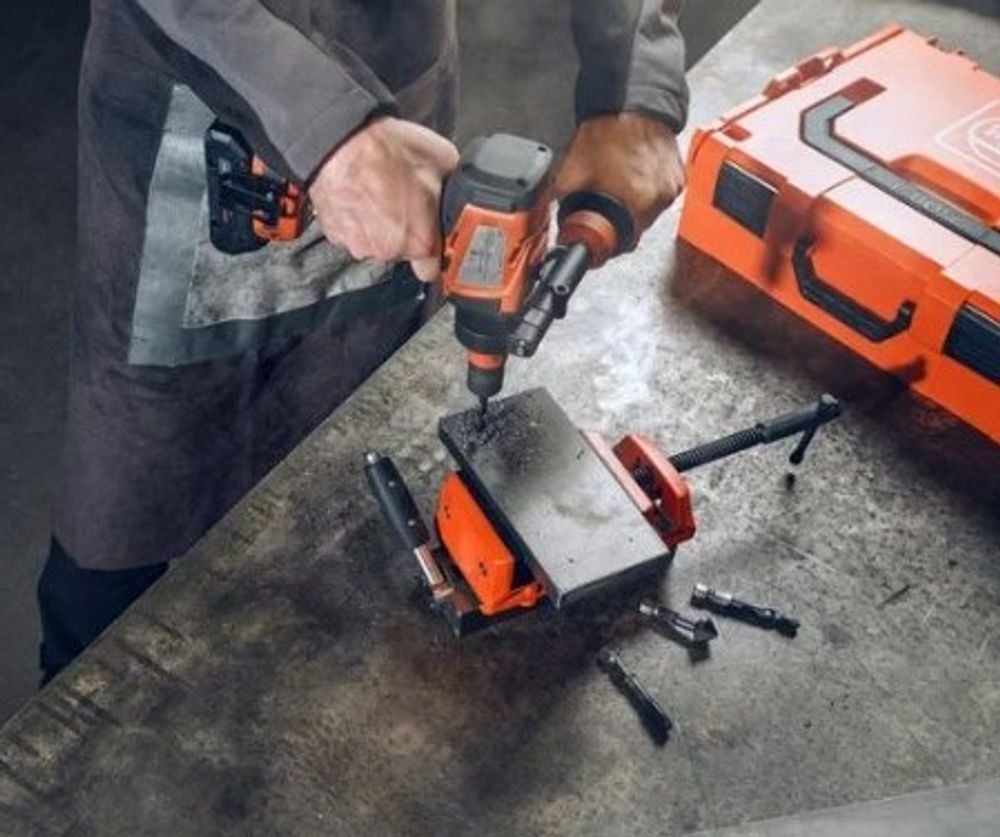 Fein 18V ASCM18-4 QMP AS High Torque QuickIN Top Set Cordless Hammer Drill/Driver Kit, large image number 7