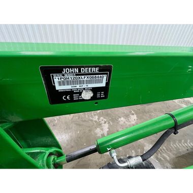 John Deere 1025R 1267cc Diesel Engine-Powered Utility Tractor - 2017 Used, large image number 15