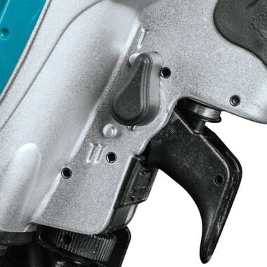 Makita 1-3/4in Coil Roofing Nailer, large image number 10