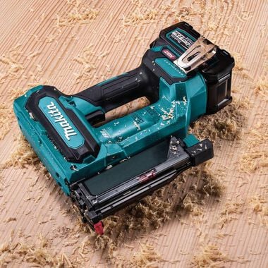 Makita 40V max XGT Pin Nailer Kit Brushless Cordless 23 Gauge 2.5Ah, large image number 6