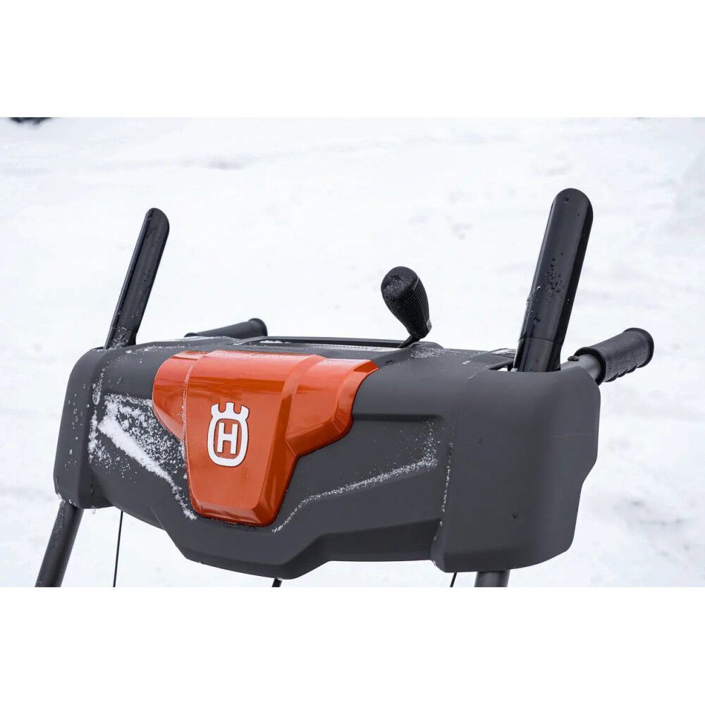 Husqvarna ST 124 Light Duty Residential Snow Blower 970 71 0001 Acme