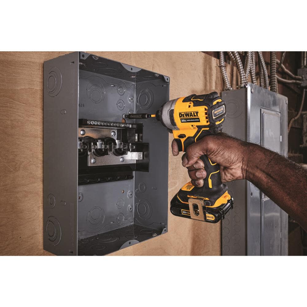 DEWALT 20V MAX Brushless Atomic Compact 1/4in Impact Driver Kit (2 Batteries), large image number 4