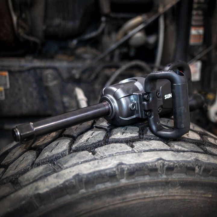 Sunex 1 Inch Drive Magnesium Composite Impact Wrench with 6 Inch Anvil, large image number 2