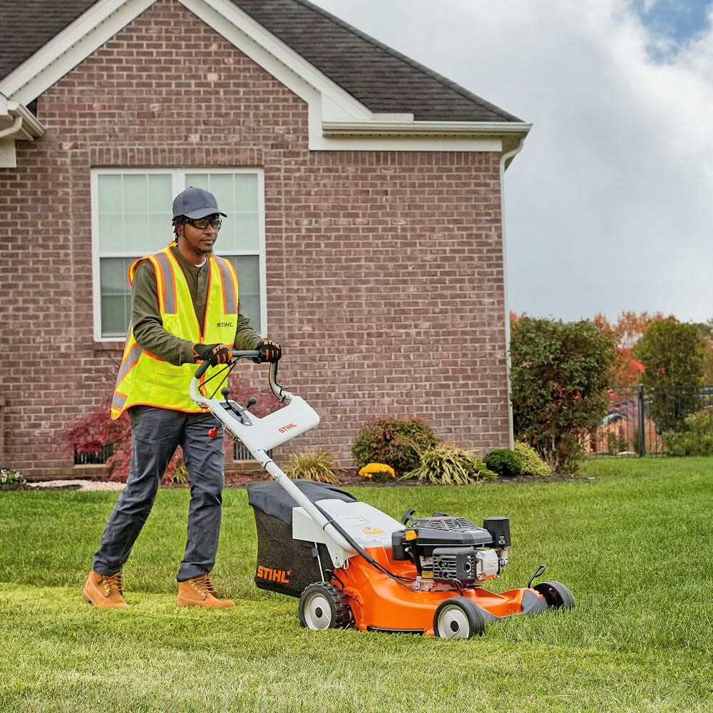 Stihl RM 756 YC 21.26 Inch 200cc Gas Powered Push Lawn Mower, large image number 5